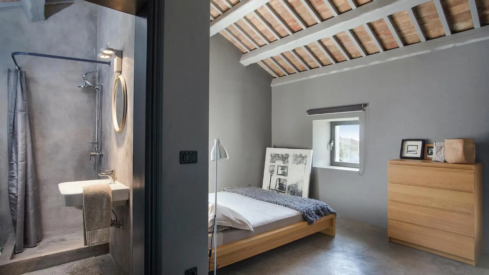 Holiday home Cozy Home In Tinjan With Outdoor Swimming Pool