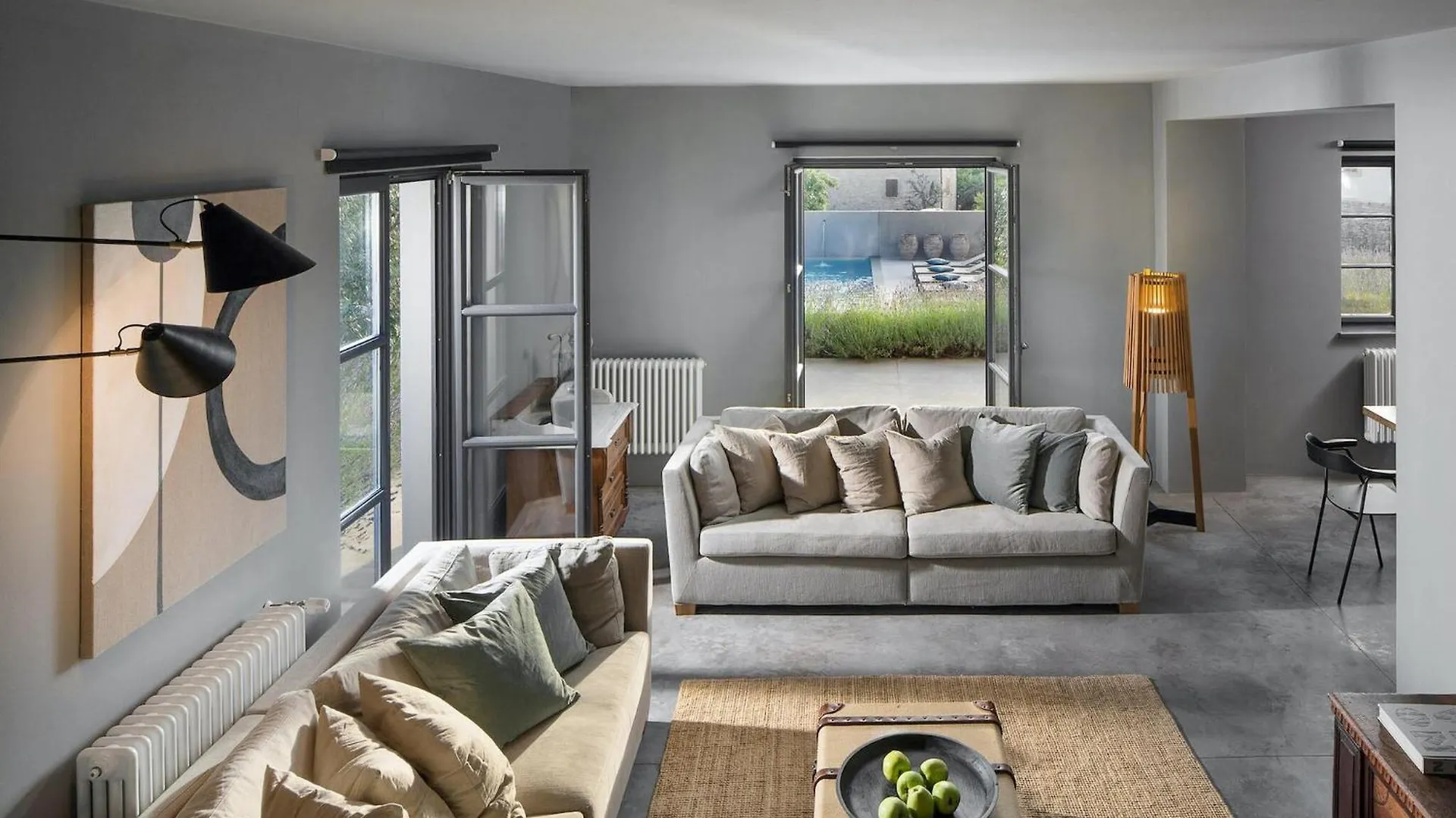 Cozy Home In Tinjan With Outdoor Swimming Pool Holiday home