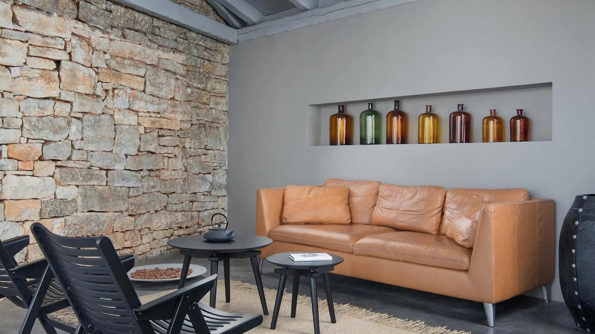 Cozy Home In Tinjan With Outdoor Swimming Pool 0*,